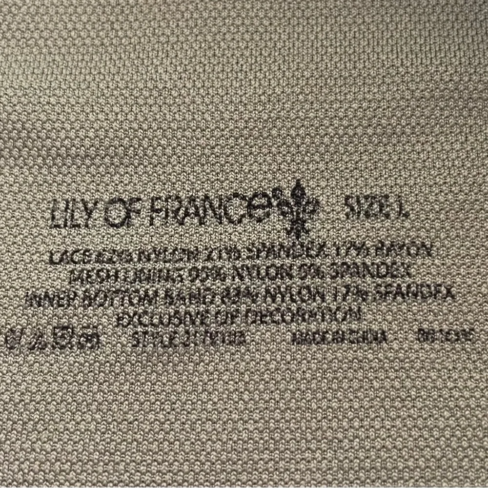 Lily of France Pretty Green Lace Bralette Size Large - Picture 5 of 5